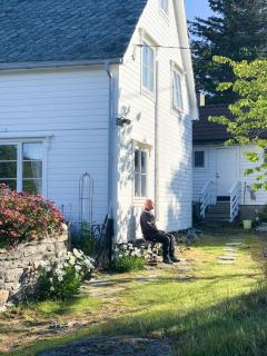 Historic Villa By The Sea In Solund - 2