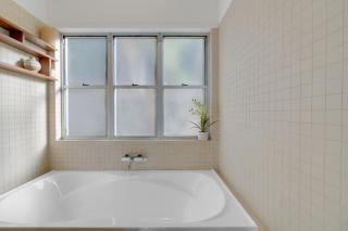 Gold Coast Escape 4BR, Pool & Breathtaking Views - Tallai - 8