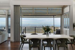 Gold Coast Escape 4BR, Pool & Breathtaking Views - Tallai - 3