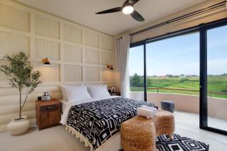 Villa Ayoun Canggu 3 Bedrooms - Tumbak Bayuh - 6