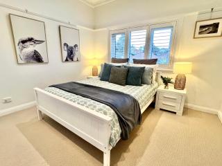 Manly Beach Retreat with free onsite parking - Sydney - 9