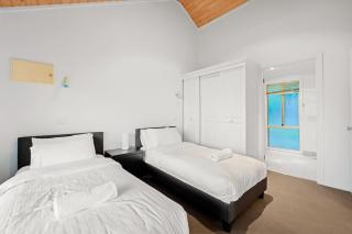 Cozy 2BR Cottage Near Beach & Village Shops - Balnarring - 2