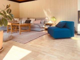 Nordic Inspired Summerhouse Near Gudmindrup Beach - Højby - 2