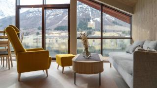 Near-Sea Boat House With Panoramic Views - Sykkylven - 0