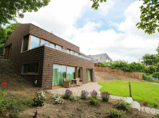Architect House With Vintage Classics By River - Süderstapel - 3