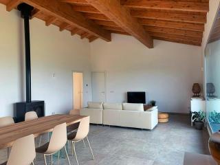 Chestnut Forest Retreat In The Apennines - - 1