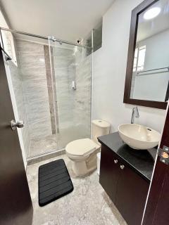 Confortable apartamento cerca al CABLE PLAZA - Manizales - 4