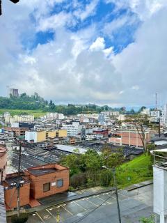 Confortable apartamento cerca al CABLE PLAZA - Manizales - 3