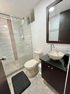 Confortable apartamento cerca al CABLE PLAZA - Manizales - 2