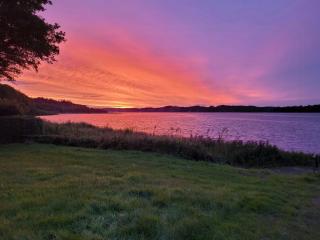 Black-Painted Log House Overlooking Vejle Fjord - 2