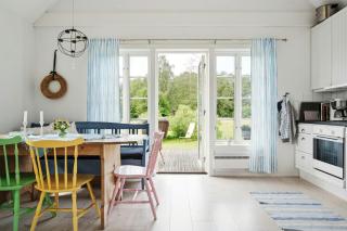 Summer Living In Nature And Lakeside In Halland - 7