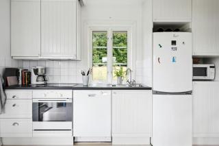 Summer Living In Nature And Lakeside In Halland - 5