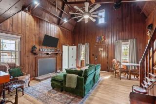The Whimsical Barn - Rocky Mount - 5