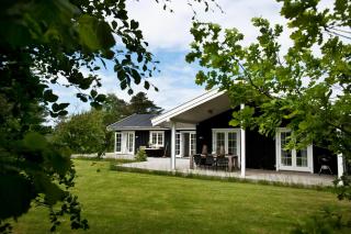 Stylish Summer House Near Tisvilde Beach And Town - Tisvildeleje - 1
