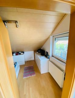 2 Zimmer DG Wohnung mit EBK und großem Balkon! - Flein - 6