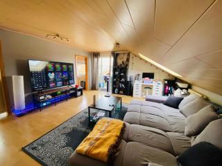 2 Zimmer DG Wohnung mit EBK und großem Balkon! - Flein - 4