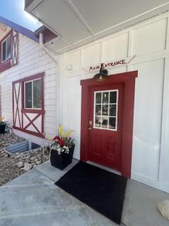 the Red Roof Farmhouse - Nampa - 6