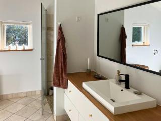 Natural Light And Short Walk To Water In Home - Vordingborg - 1