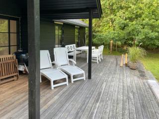 Scandi Home With Personal Vibe In Forest - 9
