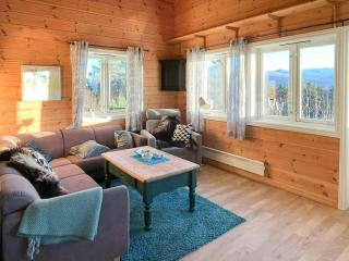 Countryside Cabin With Jacuzzi Near Stryn - 7