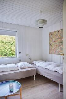 House With Beautiful Water View In Natural Setting - Følle - 1