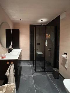 Modern Cabin With A Personal Touch - 3