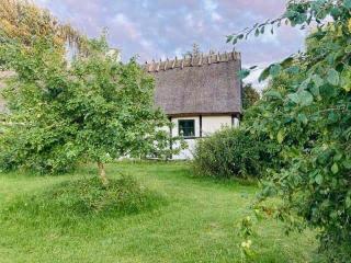 Cottage Charm Near Svebølle Amidst Fields - 5