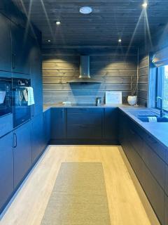 Idyllic Cabin With Panoramic Mountain Views -  - 6