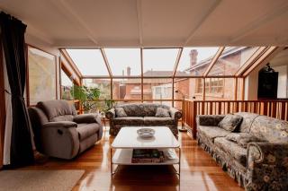 Family Home in central Sandy Bay - Sandy Bay - 1