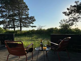 Log Cabin With View Of Beach Meadow And Sea - 8