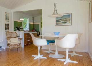Retro Holiday House With An Incredible Atmosphere - Melby - 4