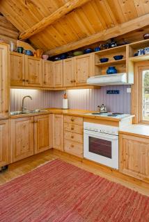 Historic Log Cabin By Rondane National Park - 9