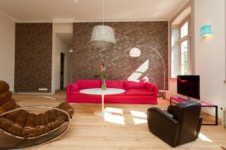 Spacious Apartment With Terrace And Garden View - 7