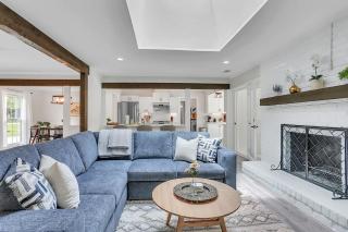Coastal Pool Retreat Near Beach Downtown & Fun - Savannah - 7