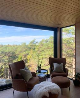 Live Among Trees In An Architect Drawn Cabin - Skjærhollen - 0