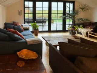 Modern Holiday Home With Views In Dronningmølle - Dronningmølle - 2
