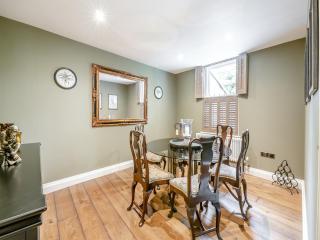 The Lodge - York - 6