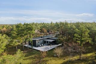 Architect-Designed House In Fröjel Near The Beach - 9