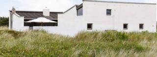 Architectural Summer House Gem By The North Sea - Søndervig - 1