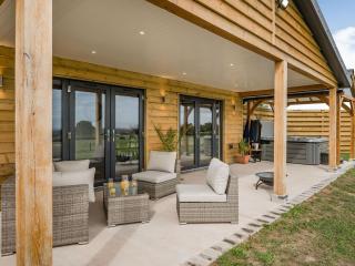 Bramley Lodge - Uk38384 - Lyonshall - 9