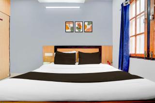 Collection O Gomti Nagar Near Amity - Lucknow - 1