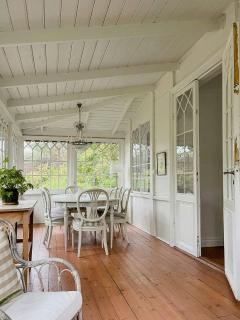 Swiss-Style Villa With Forest Views Near Bråviken - 8