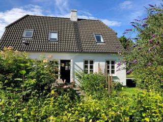 Country House With Large Garden On Langeland - Humble - 0