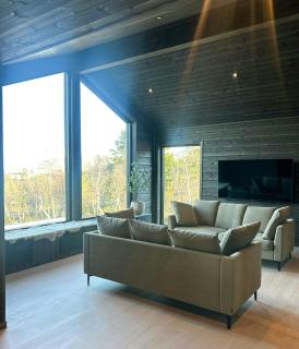 Idyllic Cabin With Panoramic Mountain Views - - 0