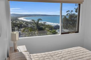 Unit 1 1 Jinjera Parade Pambula Beach - 1