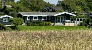 Live By The Sea With 180-Degree Unobstructed Views - Tisvilde - 0