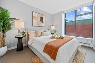 Downtown Vancouver 2BR Heritage Vibe Meets Modern Comfort - Vancouver - 5