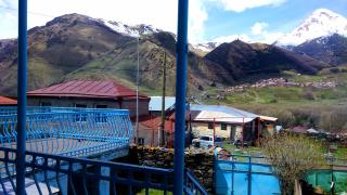 Blue Guesthouse - Kazbegi - 2