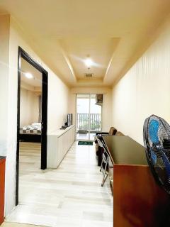 Apt Belmon1BR cozy,gym,pool&wifi - Jacarta - 9