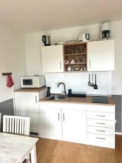 Gemütliche 2 Zi-FeWo mit Terrasse, Strandnähe, WIFI - Breege - 6